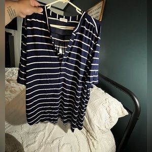 White and blue stripe casual or dress shirt